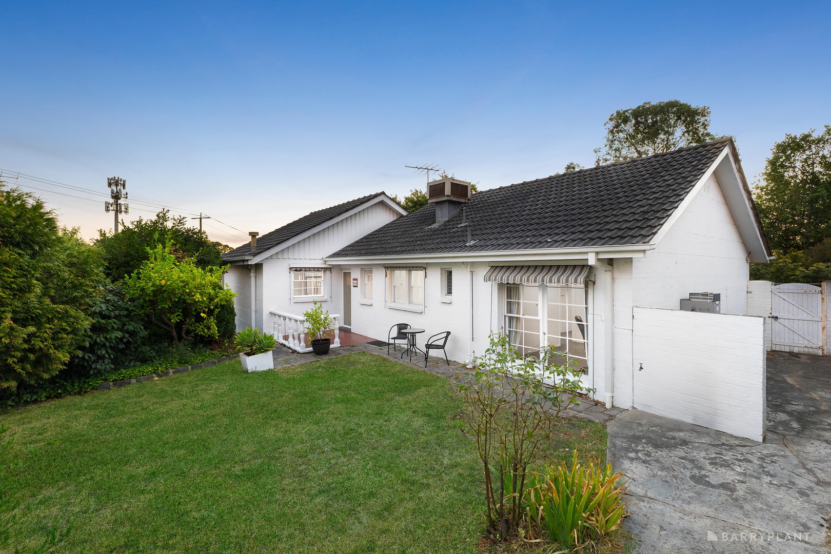 1/2 Sunhill Road, Templestowe Lower, VIC 3107 - Thumbnail 2 - 06/02/2026