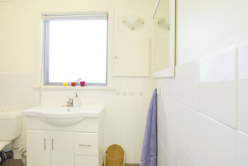 1/2 Tilly Court, Newcomb, VIC 3219, Newcomb - Thumbnail 6