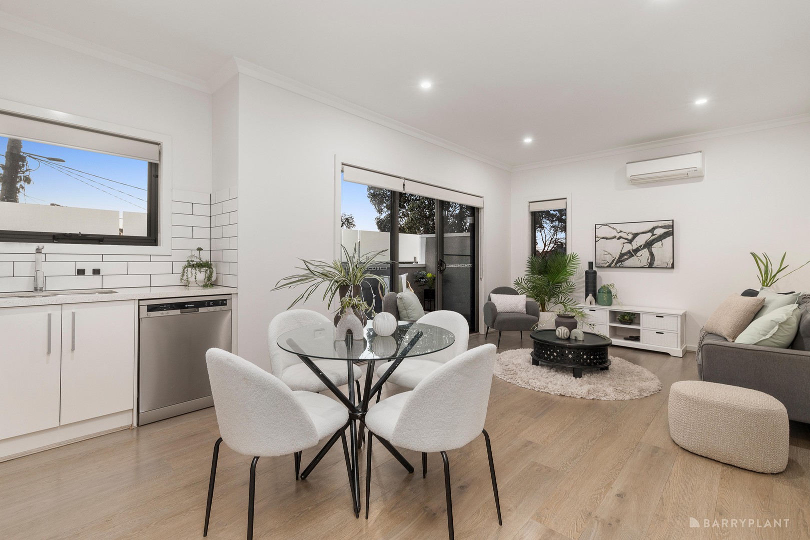 1/2 Trudgeon Avenue, Reservoir, VIC 3073, Reservoir - Thumbnail 4