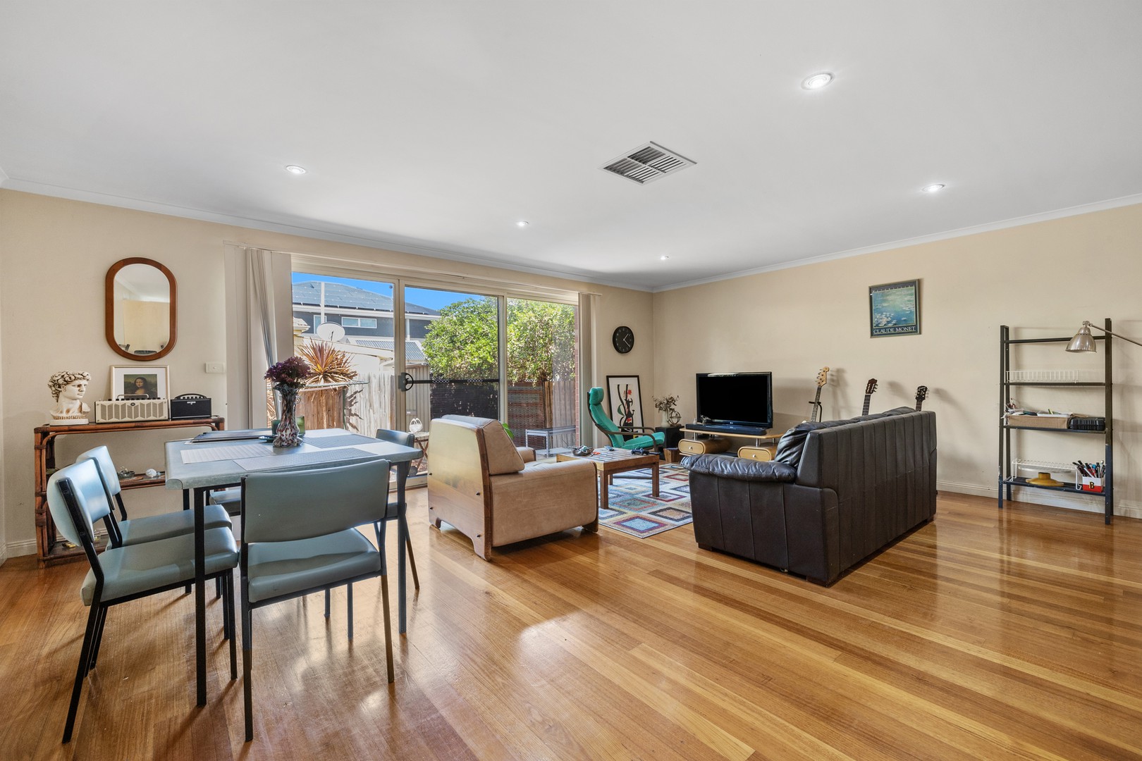 1/2 Waratah Street, Pascoe Vale, VIC 3044, Pascoe Vale - Thumbnail 3
