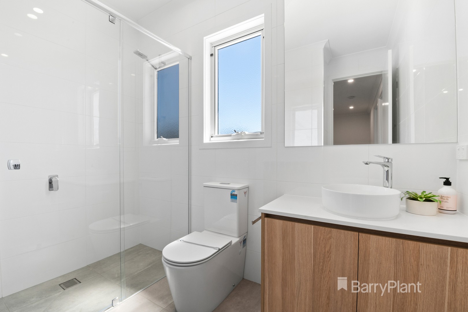 1/2 Westham CrescentBayswater, VIC 3153, Bayswater - Thumbnail 7