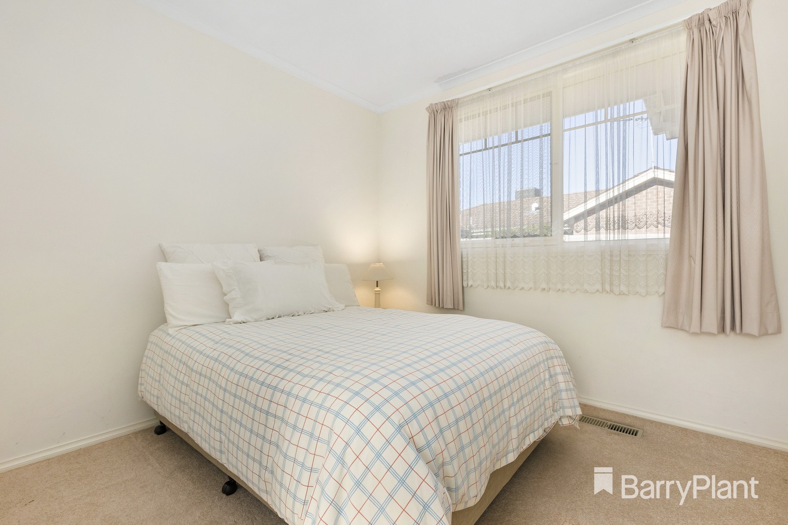 1/20 Jordan Grove, Glen Waverley, VIC 3150, Glen Waverley - Thumbnail 7