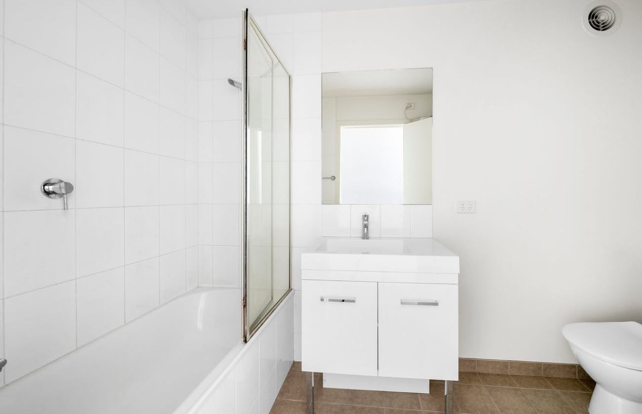 1/201 Elgar Road, Surrey Hills, VIC 3127, Surrey Hills - Thumbnail 4