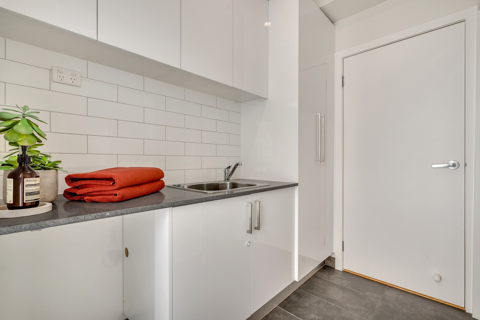 1/206 Daley Street, Glenroy, VIC 3046, Glenroy - Thumbnail 8