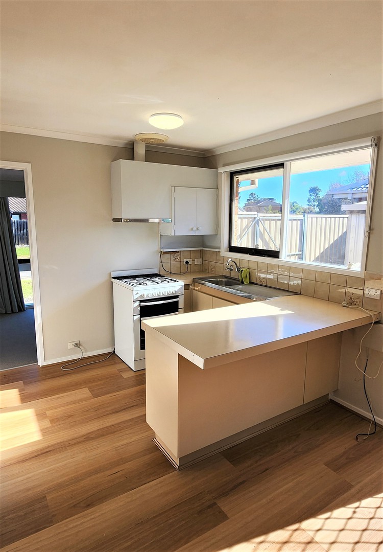 1/21 Cambrian Way, Melton West, VIC 3337, Melton West - Thumbnail 3