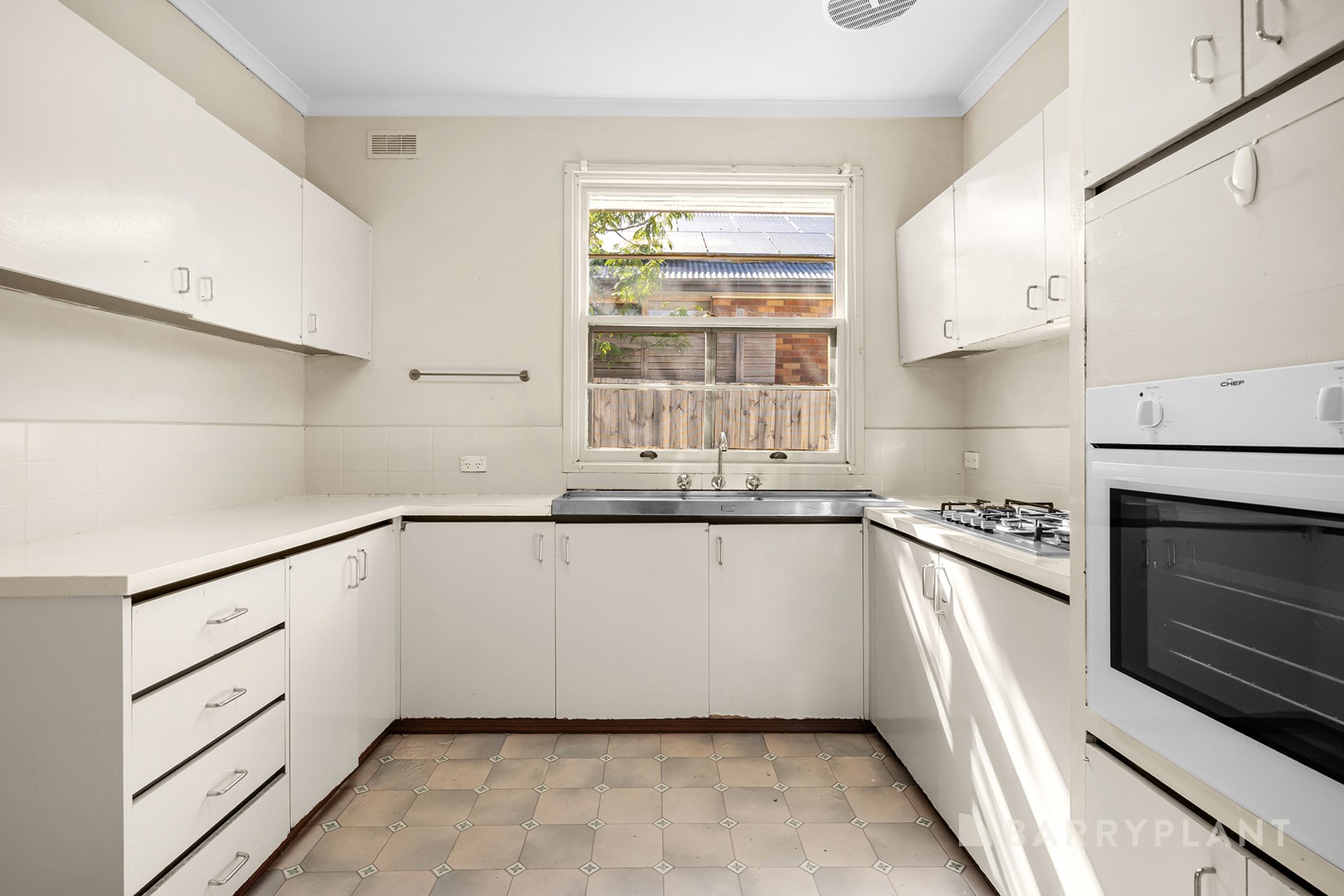 1/21 Esdale Street, Blackburn, VIC 3130, Blackburn - Thumbnail 4