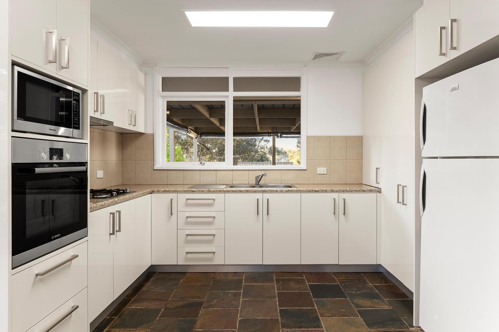 1/21 Frank Street, Eltham, VIC 3095, Eltham - Thumbnail 3