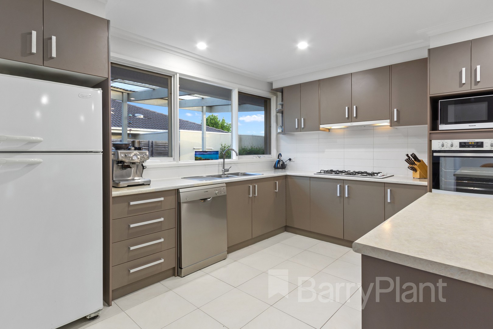 1/21 Gabrielle CourtFerntree Gully, VIC 3156, Ferntree Gully - Thumbnail 3