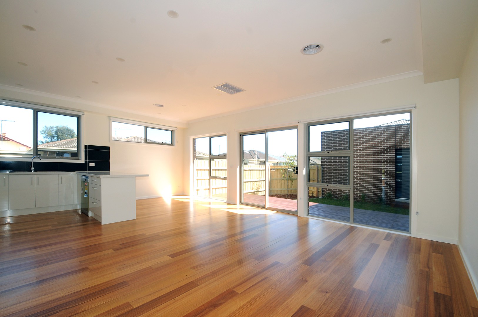 1/21 Governor  Road, Mordialloc, VIC 3195, Mordialloc - Thumbnail 2