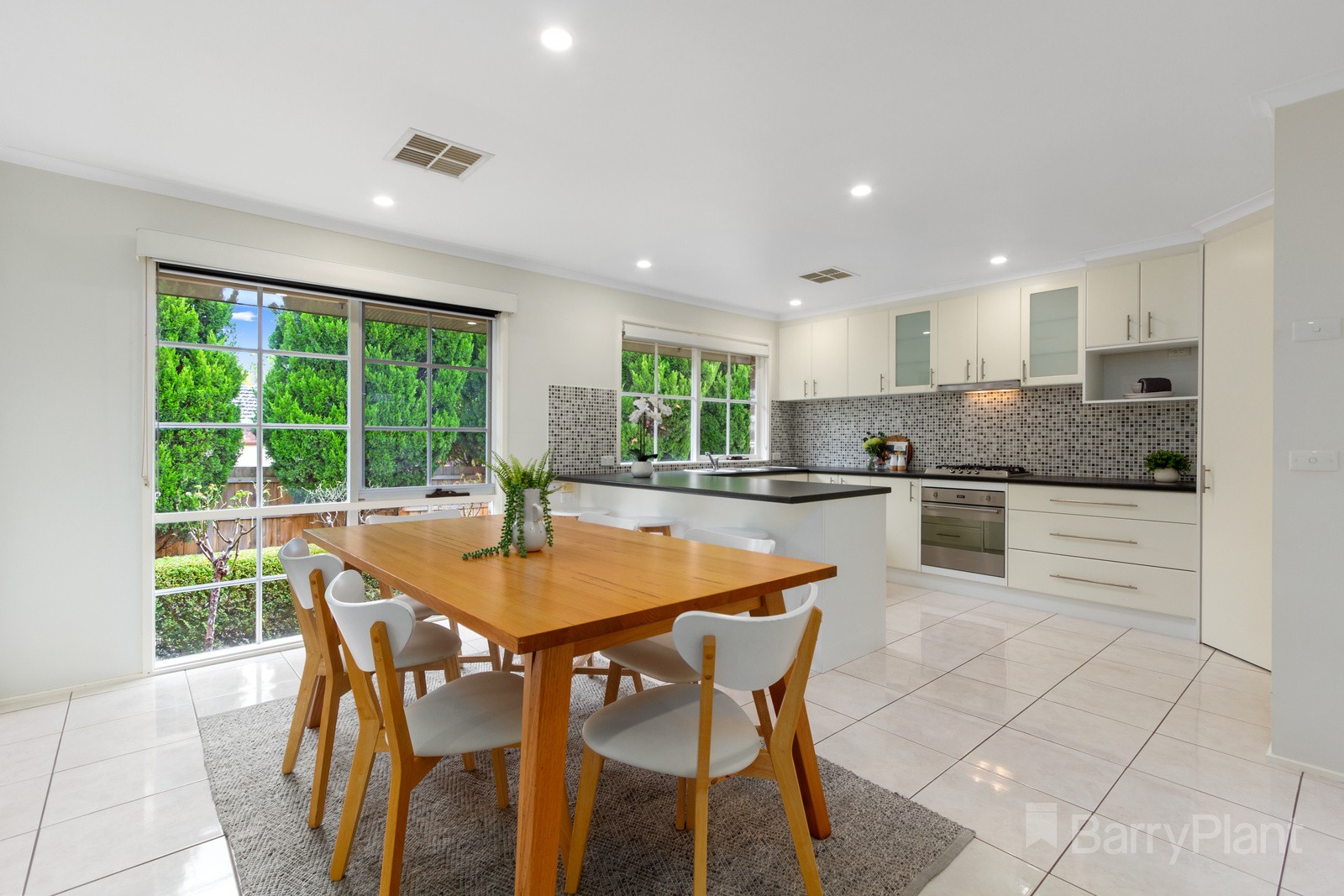 1/21 Hutton Avenue, Ferntree Gully, VIC 3156, Ferntree Gully - Thumbnail 3