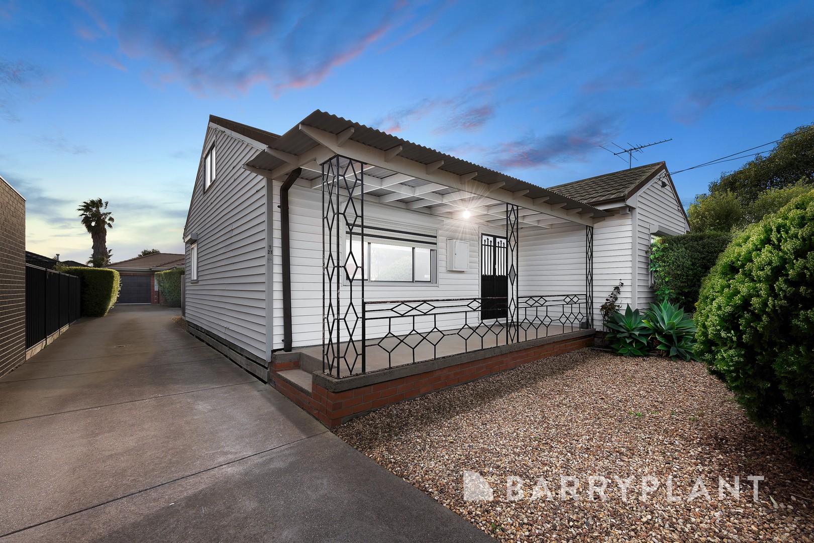 1/21 Oberon Avenue, St Albans, VIC 3021, St Albans - Thumbnail 2