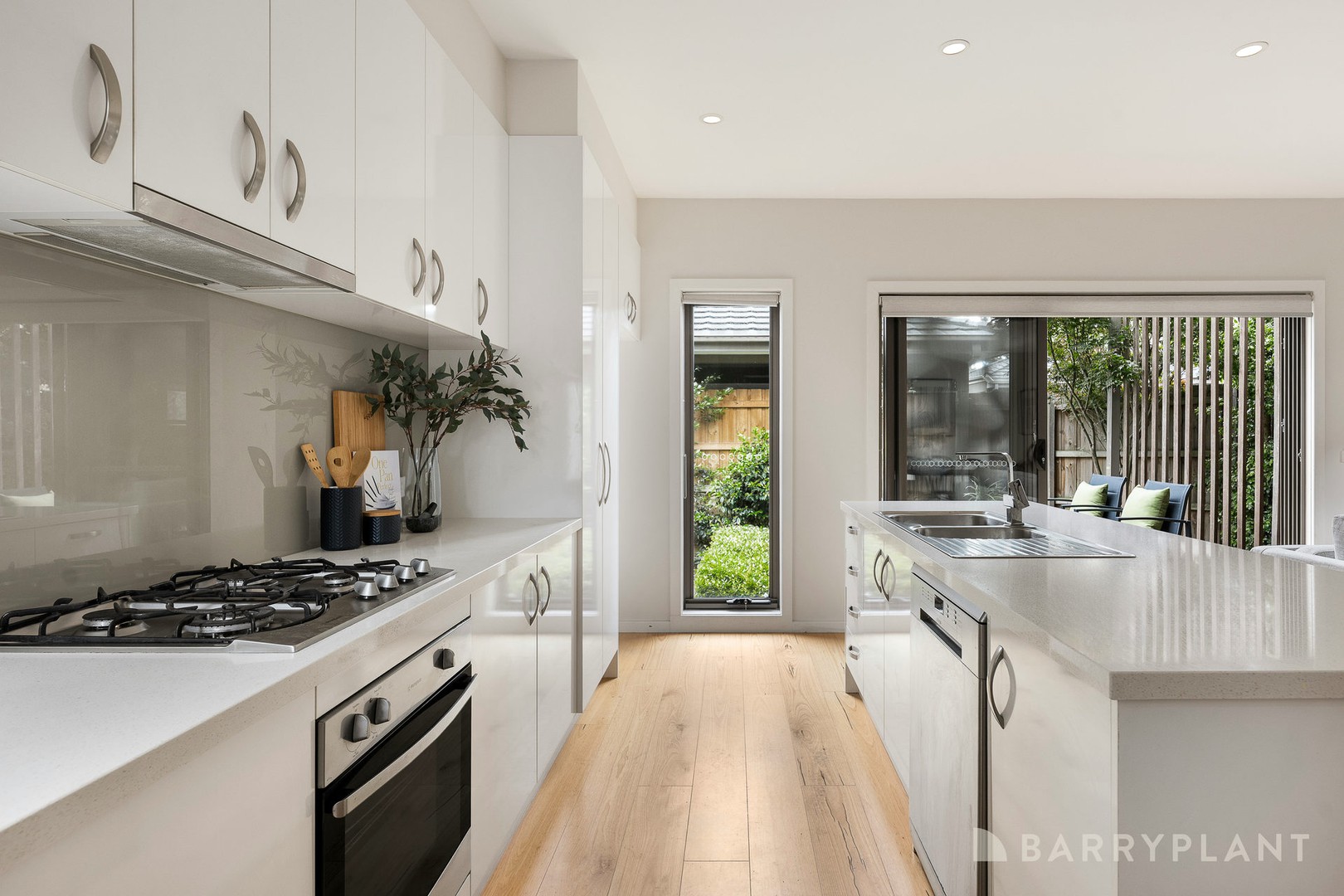 1/21 Ronald Road, Croydon, VIC 3136, Croydon - Thumbnail 3
