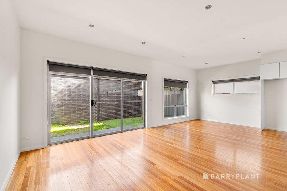 1/21 Watt Avenue, Oak Park, VIC 3046, Oak Park - Thumbnail 3