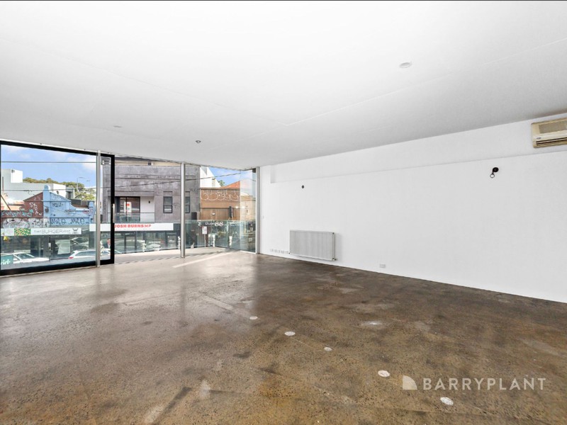 1/212 Barkly Street, St Kilda, VIC 3182 - Image - 02/07/2026