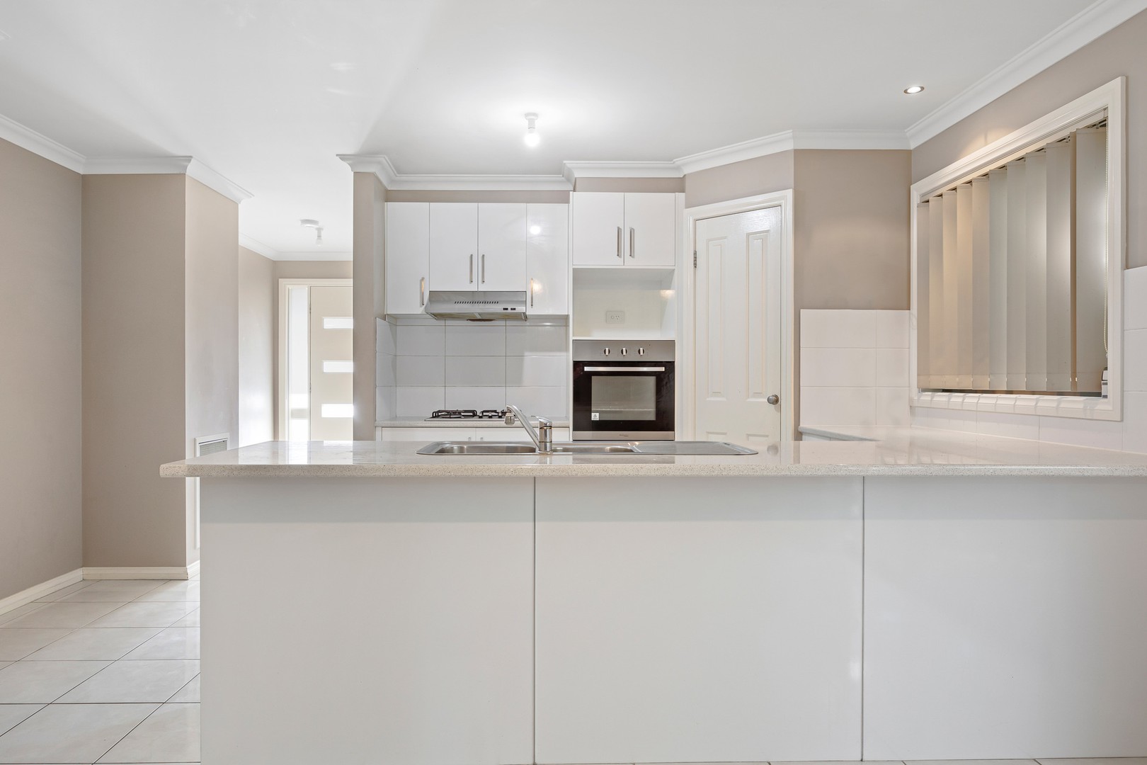 1/219 Kossuth Street, Sebastopol, VIC 3356, Sebastopol - Thumbnail 3