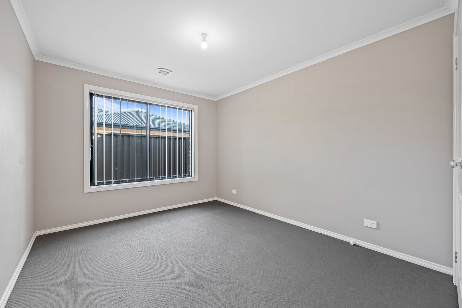 1/219 Kossuth Street, Sebastopol, VIC 3356, Sebastopol - Thumbnail 6