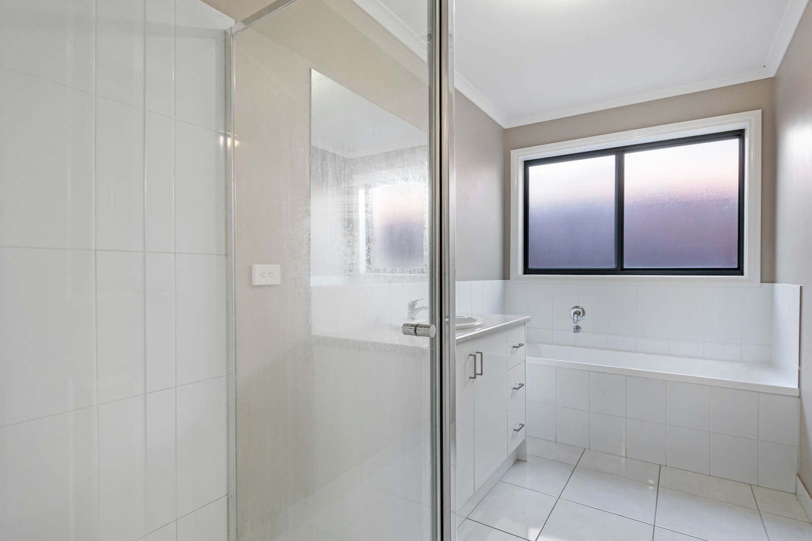 1/219 Kossuth Street, Sebastopol, VIC 3356, Sebastopol - Thumbnail 7