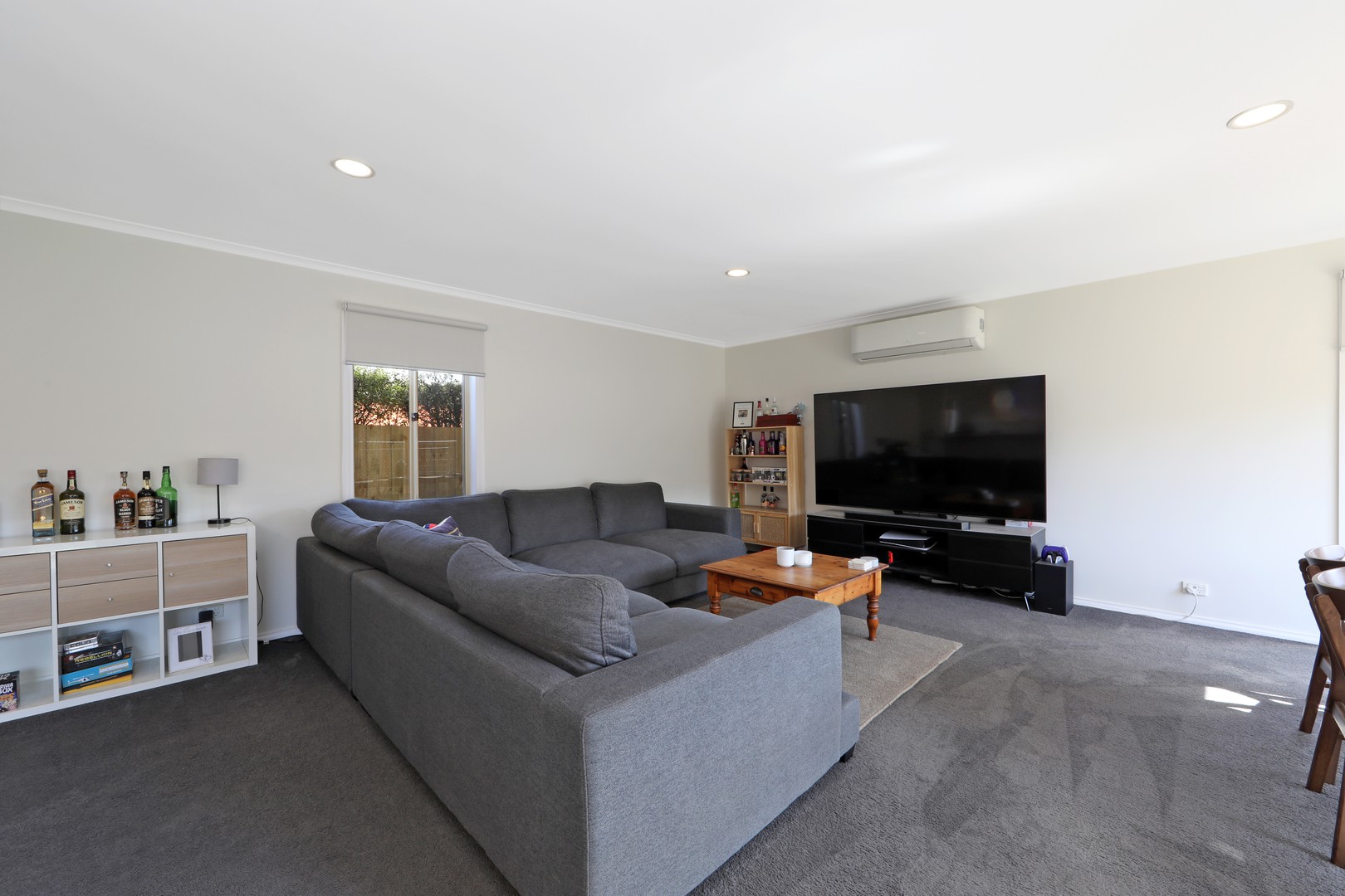 1/22 Fonteyn Drive, Wantirna South, VIC 3152, Wantirna South - Thumbnail 3