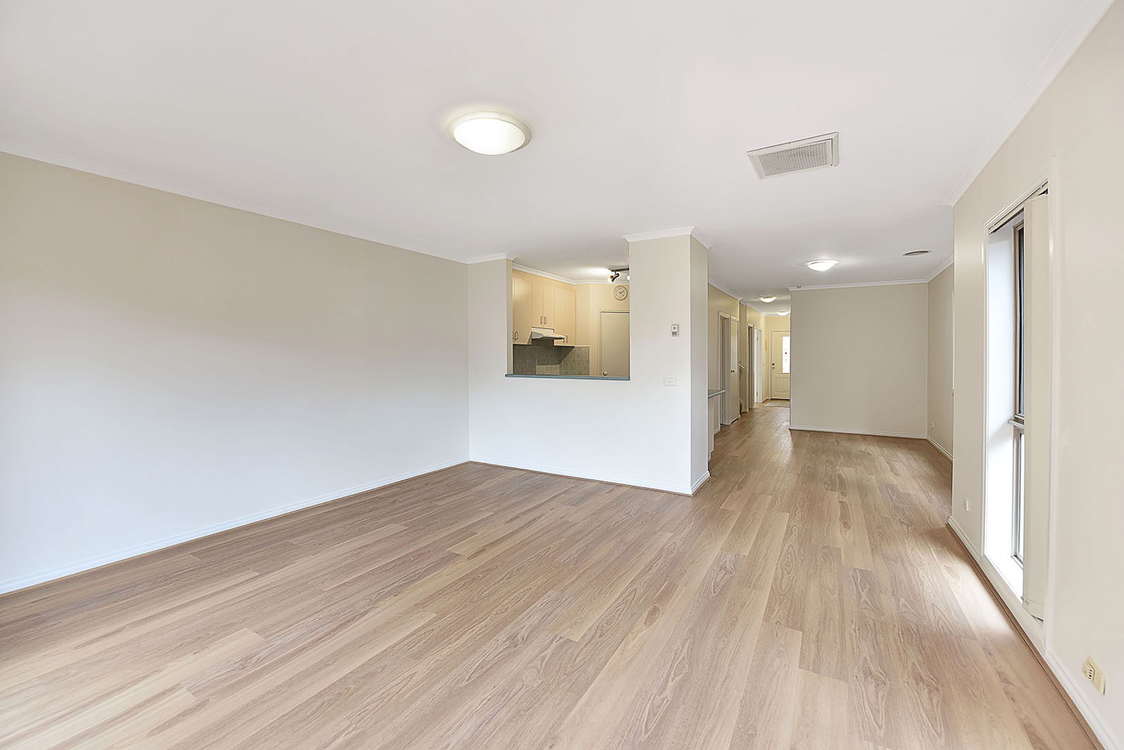 1/22 Talbot Rd, Strathmore, VIC 3041, Strathmore - Thumbnail 2
