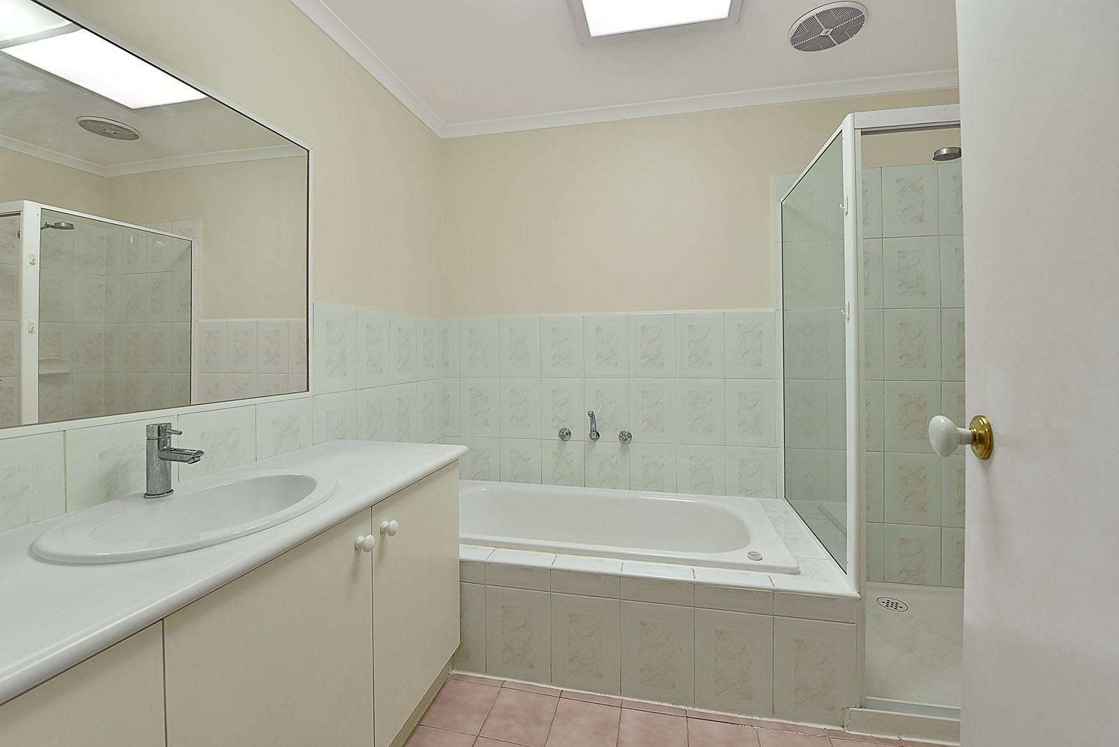1/22 Talbot Rd, Strathmore, VIC 3041, Strathmore - Thumbnail 6