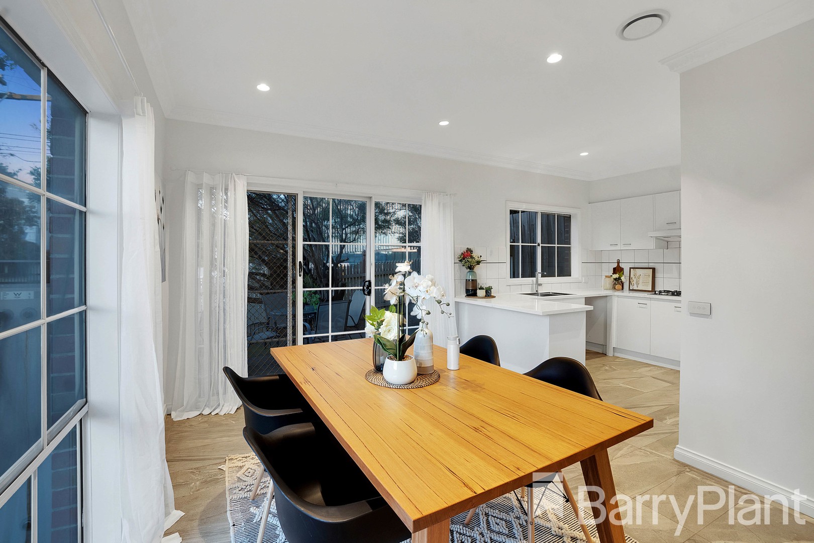1/220 Burwood HighwayBurwood, VIC 3125, Burwood - Thumbnail 4