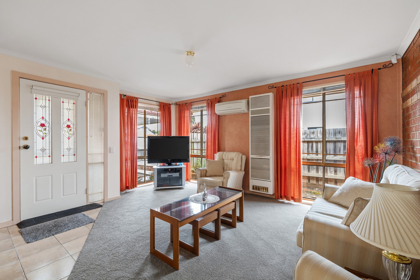 1/225 Lady Nelson Way, Taylors Lakes, VIC 3038 - Thumbnail 2 - 05/12/2025