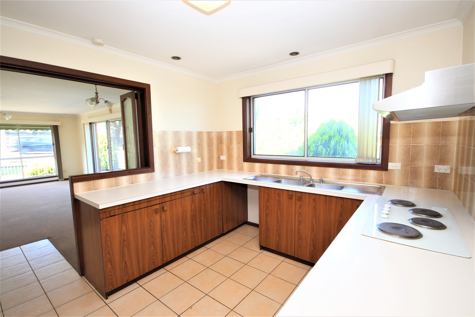 1/225 Mt Pleasant Road, Highton, VIC 3216, Highton - Thumbnail 4