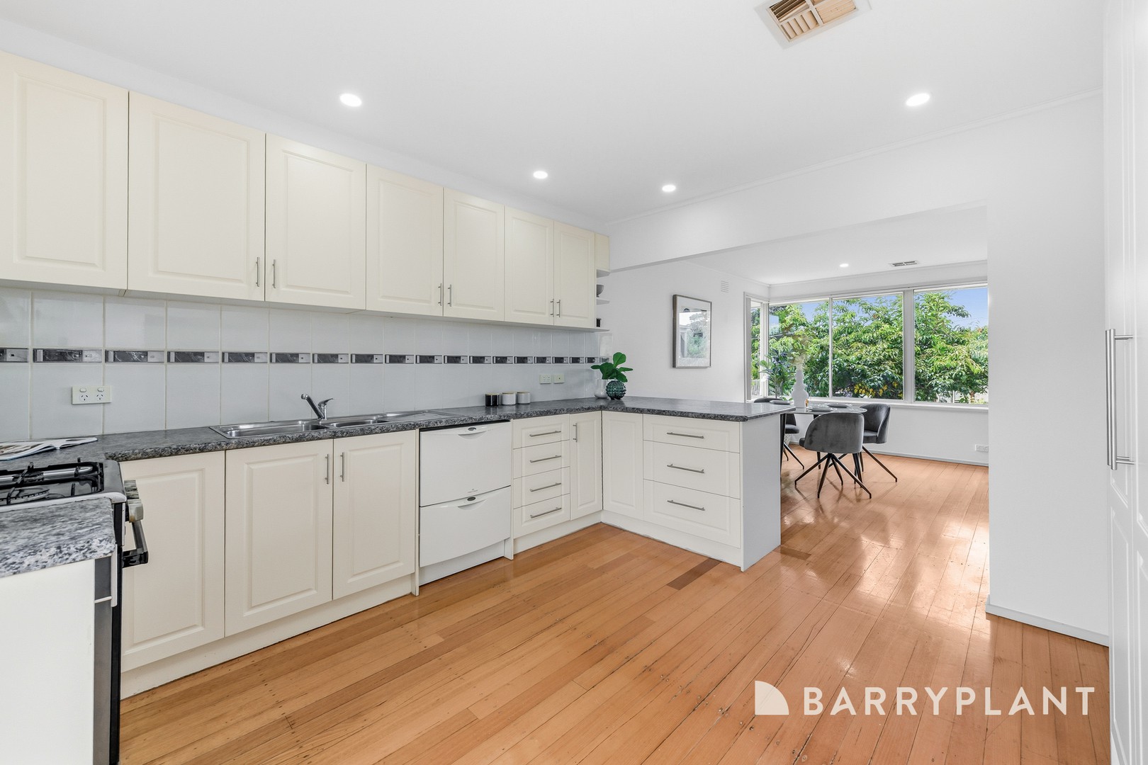 1/23 Aisbett Ave, Wantirna South, VIC 3152, Wantirna South - Thumbnail 5