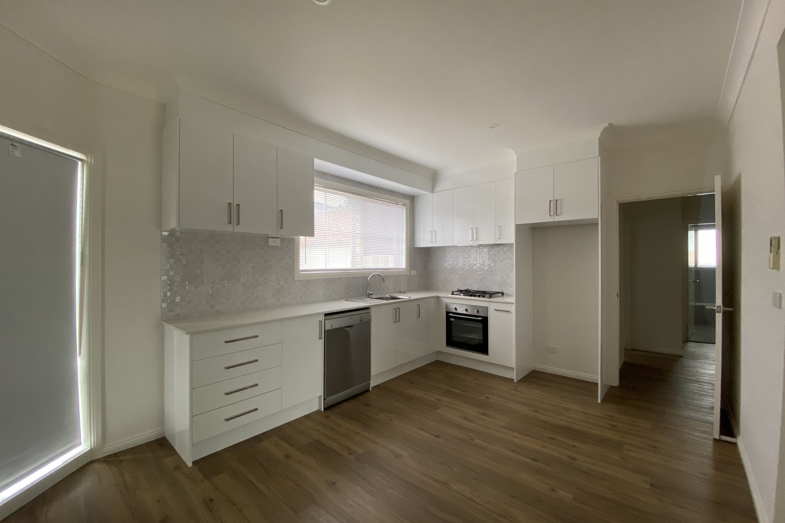 1/23 Newton Street, Reservoir, VIC 3073, Reservoir - Thumbnail 4