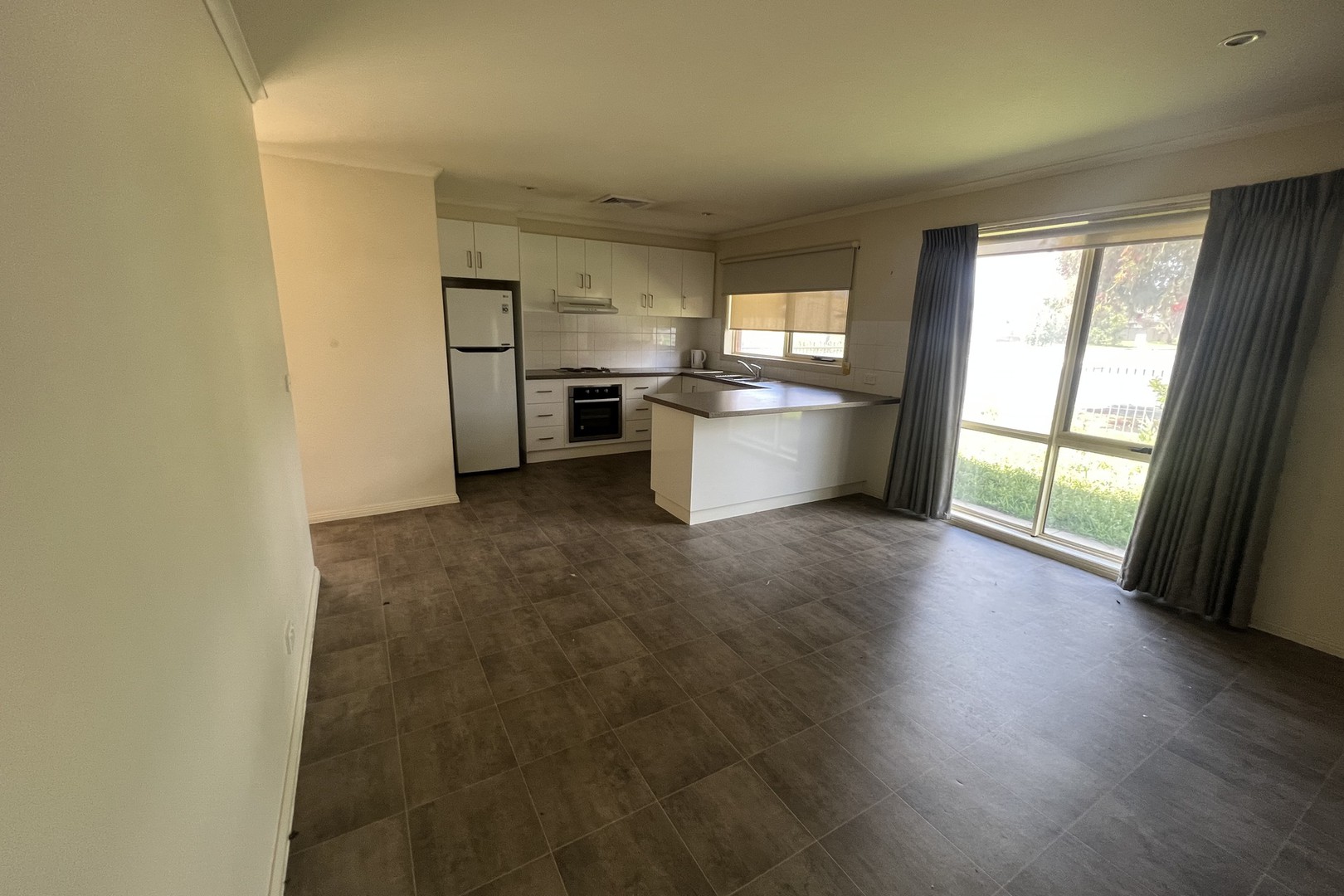 1/239 Sixth Street, Mildura, VIC 3500, Mildura - Thumbnail 4