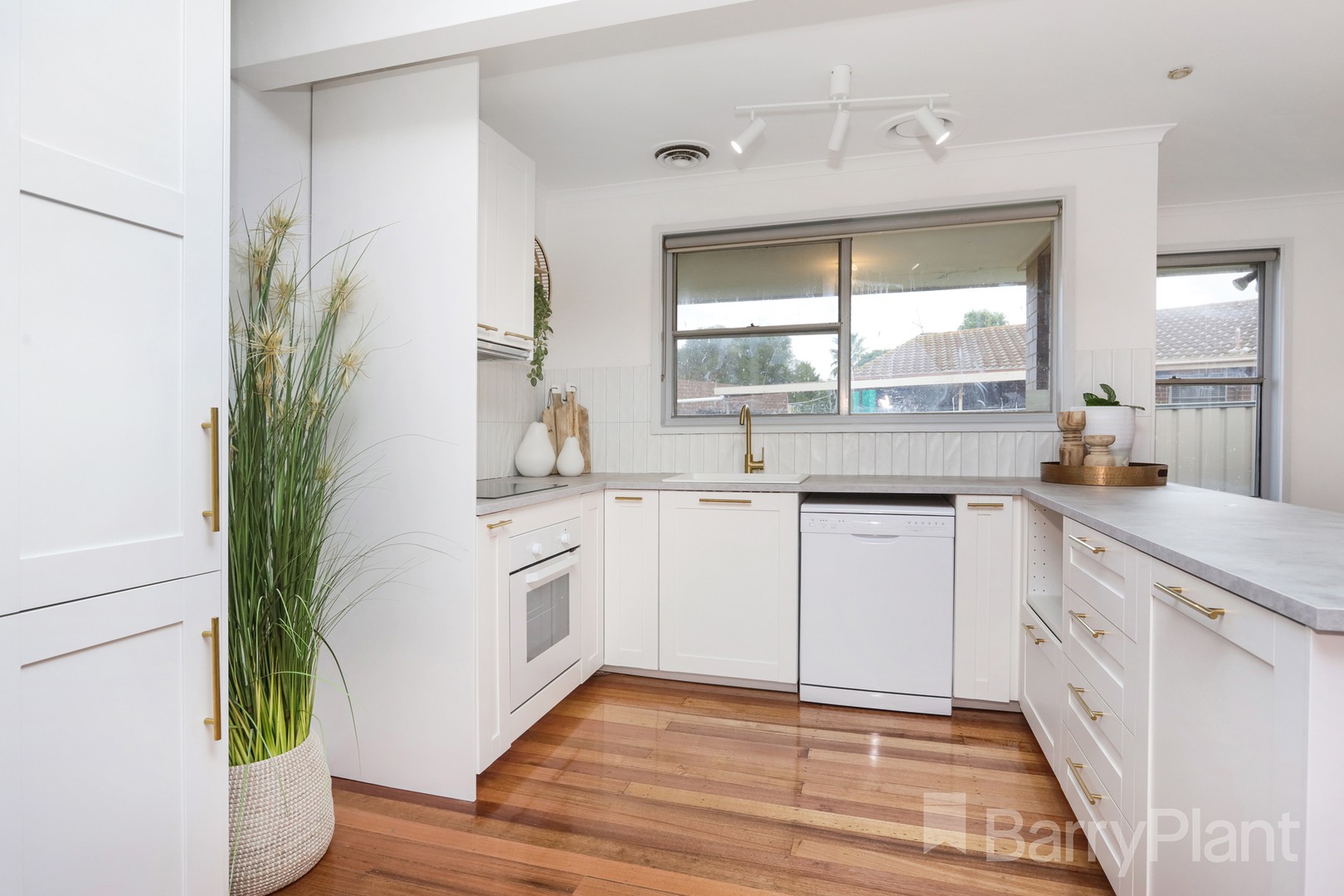 1/24 Barnes Crescent, Sunshine West, VIC 3020, Sunshine West - Thumbnail 3