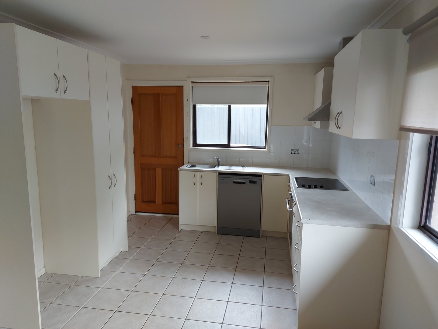 1/24 Bear Street, Mordialloc, VIC 3195 - Thumbnail 2 - 28/09/2022