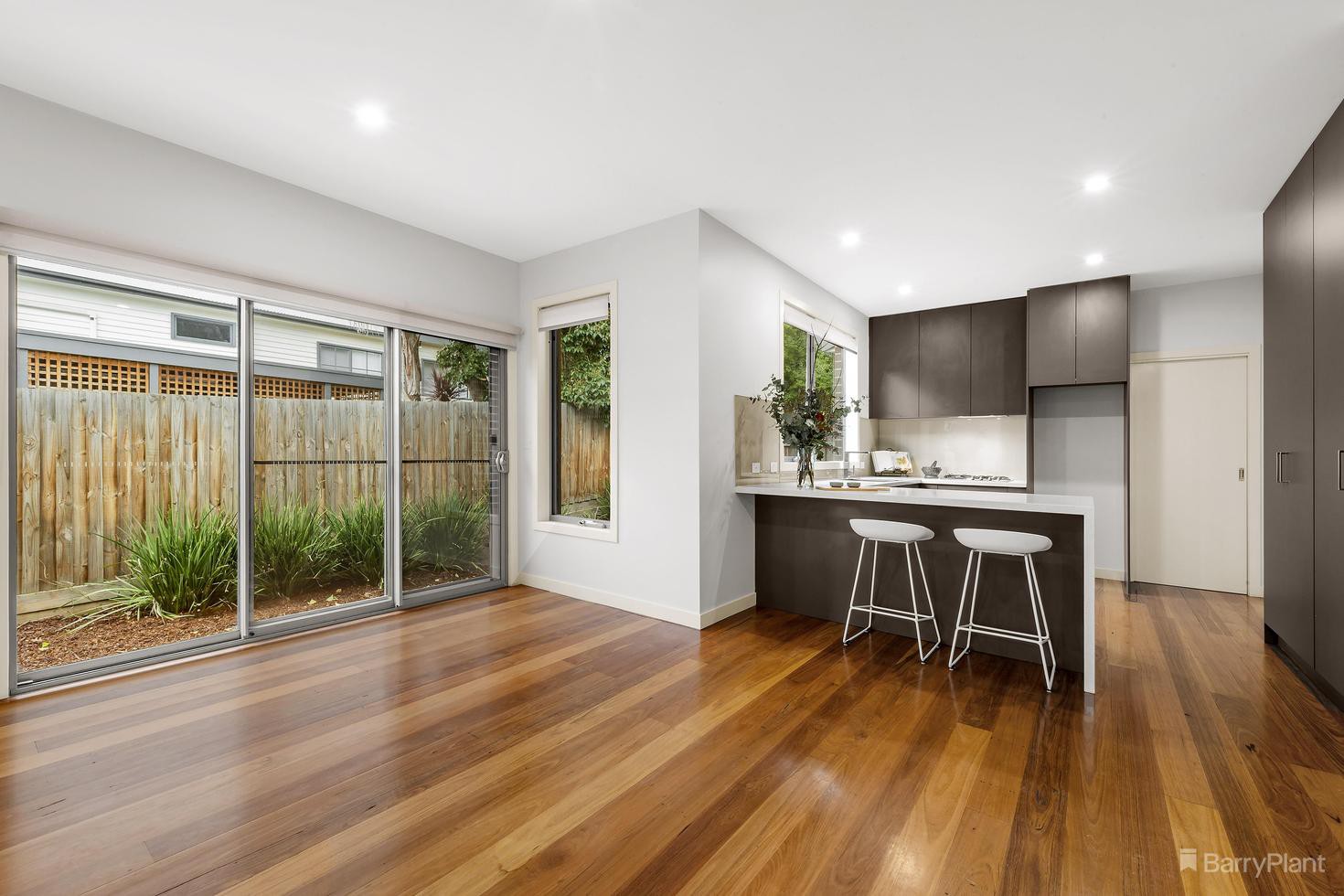 1/24 Haley Street, Diamond Creek, VIC 3089, Diamond Creek - Thumbnail 2