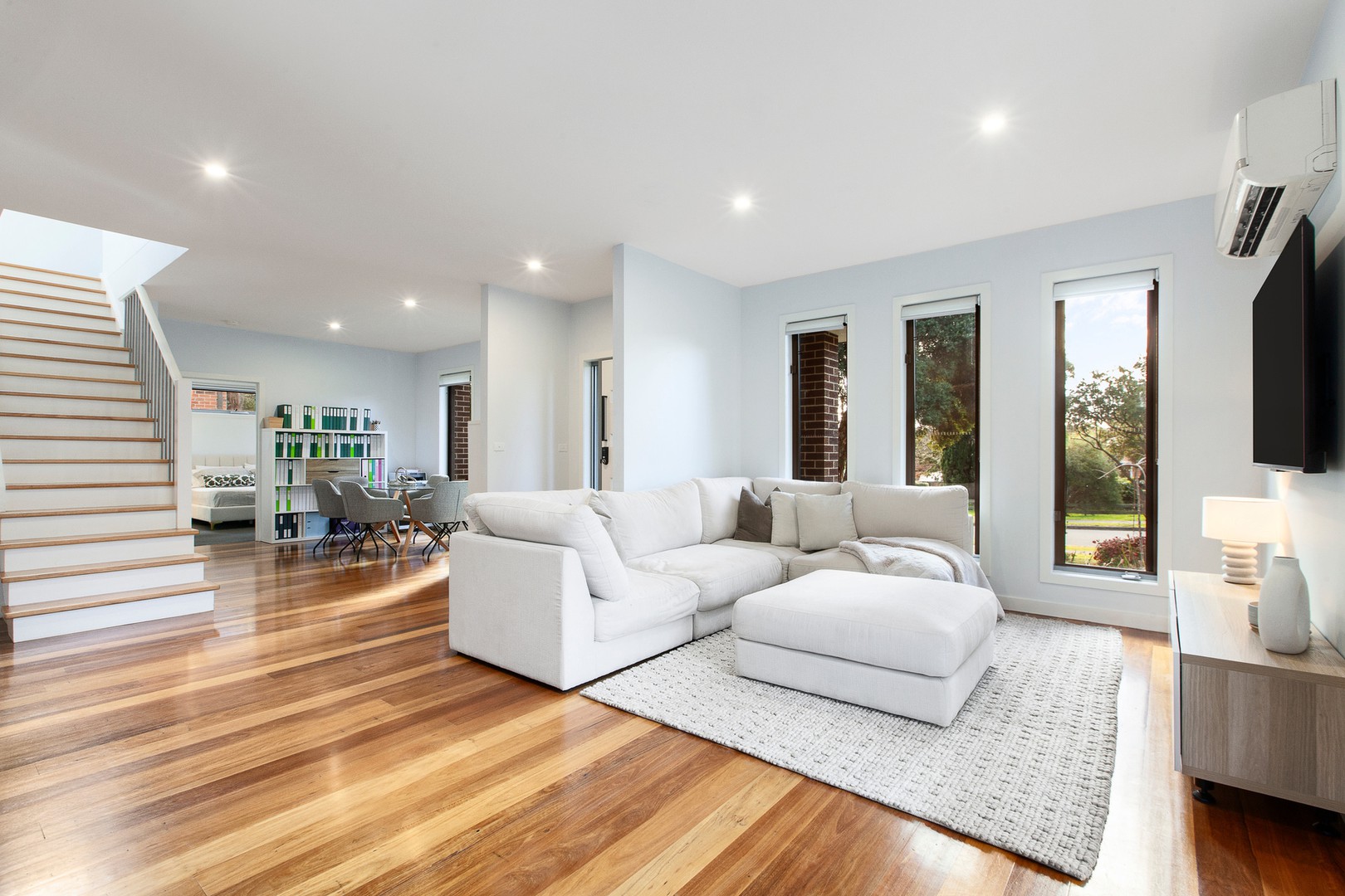1/24 Haley Street, Diamond Creek, VIC 3089, Diamond Creek - Thumbnail 2