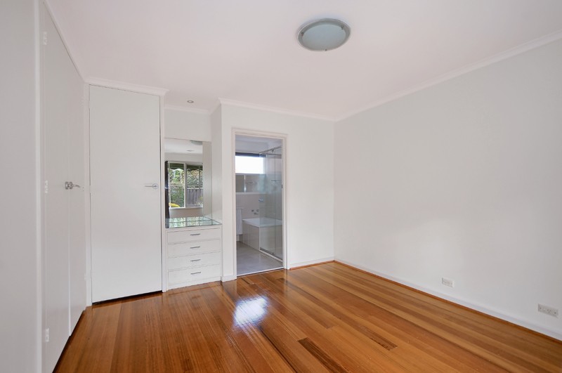 1/24 Leslie Road, Essendon, VIC 3040, Essendon - Thumbnail 4