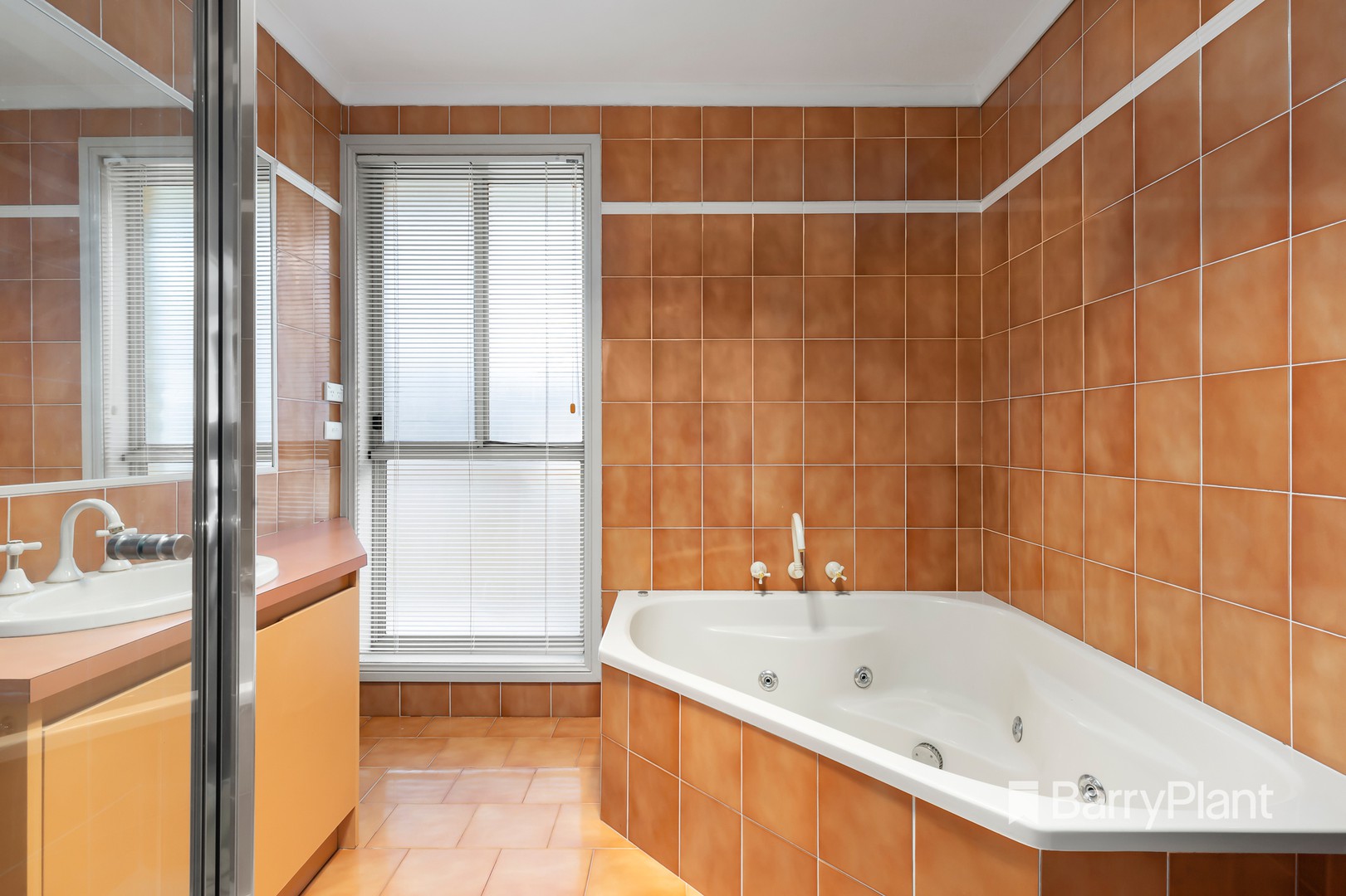 1/24 Vermont ParadeGreensborough, VIC 3088  - Leased, Greensborough - Thumbnail 5