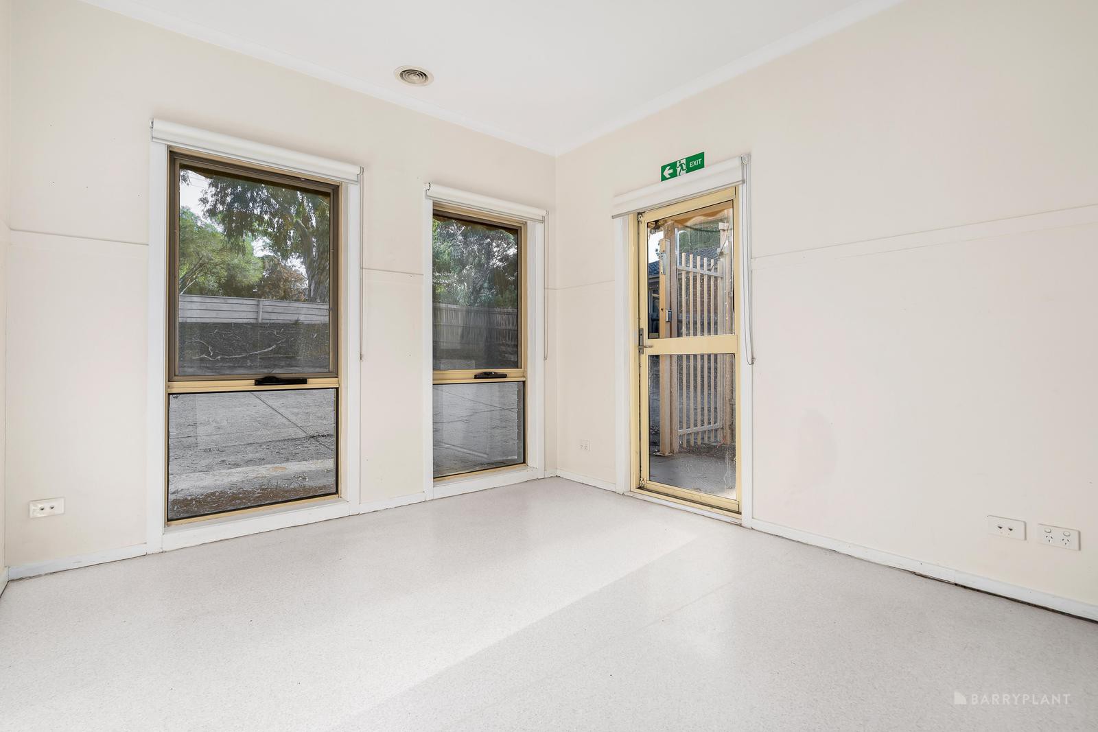1/241 Hull Road, Mooroolbark, VIC 3138, Mooroolbark - Thumbnail 6