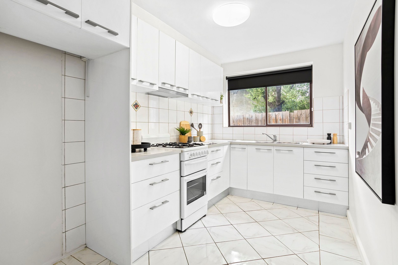 1/242 Pascoe Vale Road, Essendon, VIC 3040, Essendon - Thumbnail 3