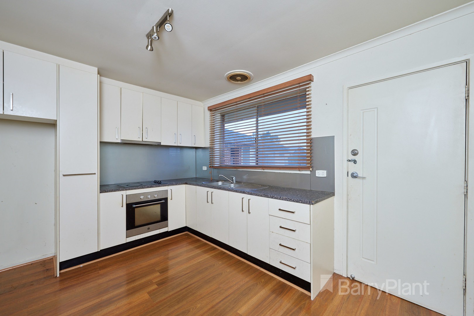 1/247 Gladstone Road, Dandenong North, VIC 3175, Dandenong North - Thumbnail 3