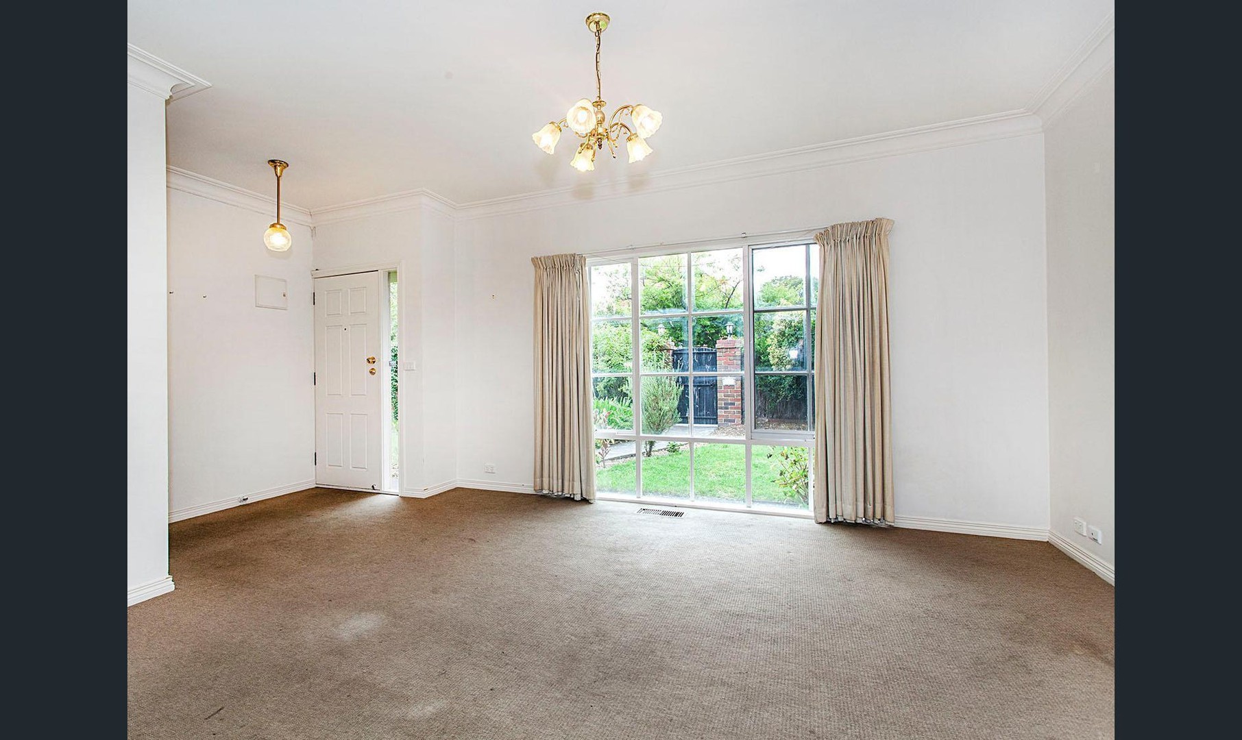 1/247 Highfield  Road, Camberwell, VIC 3124 - Thumbnail 2 - 28/09/2022