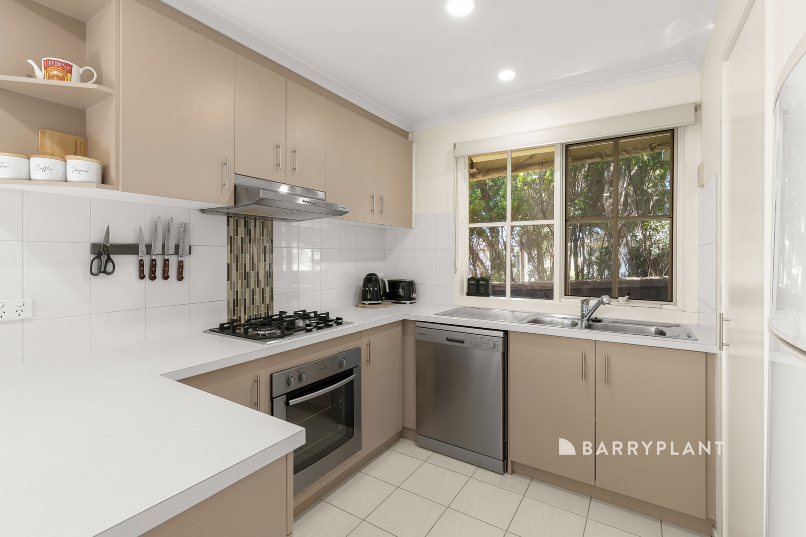 1/25-27 Madison Avenue, Narre Warren, VIC 3805, Narre Warren - Thumbnail 4
