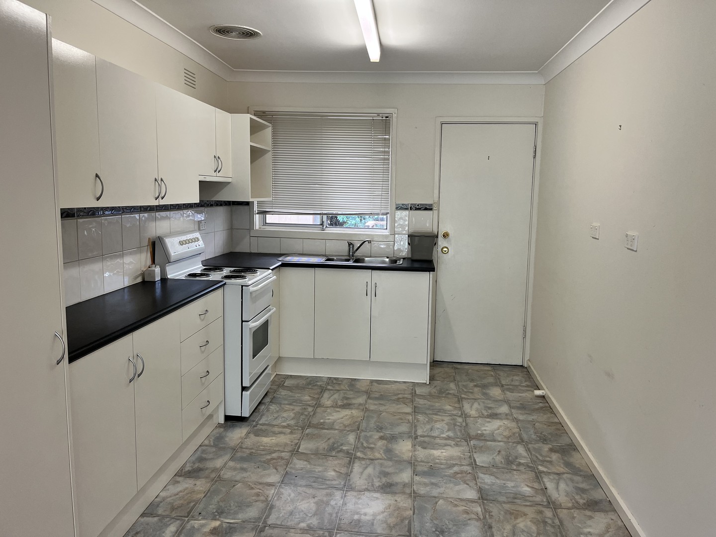 1/25 Alma Avenue, Ferntree Gully, VIC 3156, Ferntree Gully - Thumbnail 4