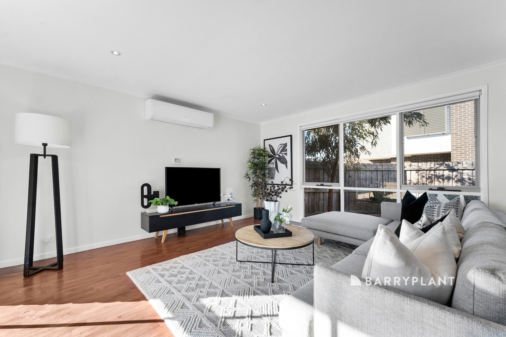 1/25 Blue Gum Court, Narre Warren, VIC 3805 - Thumbnail 2 - 23/04/2026