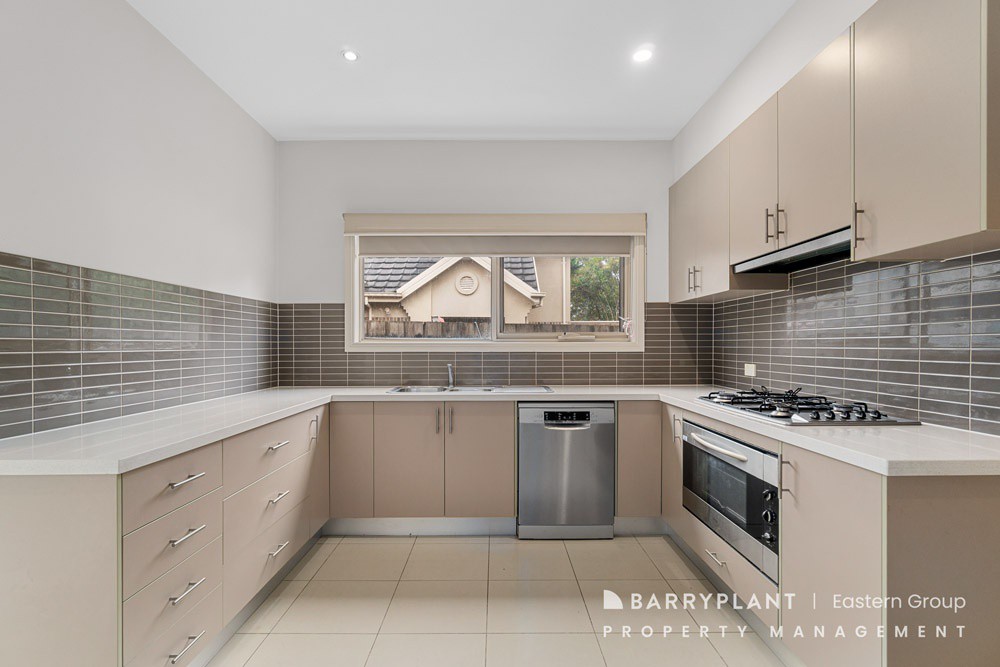 1/25 Lasiandra Avenue, Nunawading, VIC 3131 - Thumbnail 2 - 11/07/2025