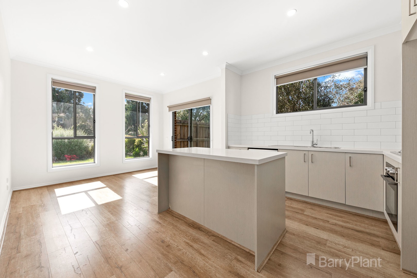 1/25 Saxonwood Drive, Narre Warren, VIC 3805, Narre Warren - Thumbnail 6