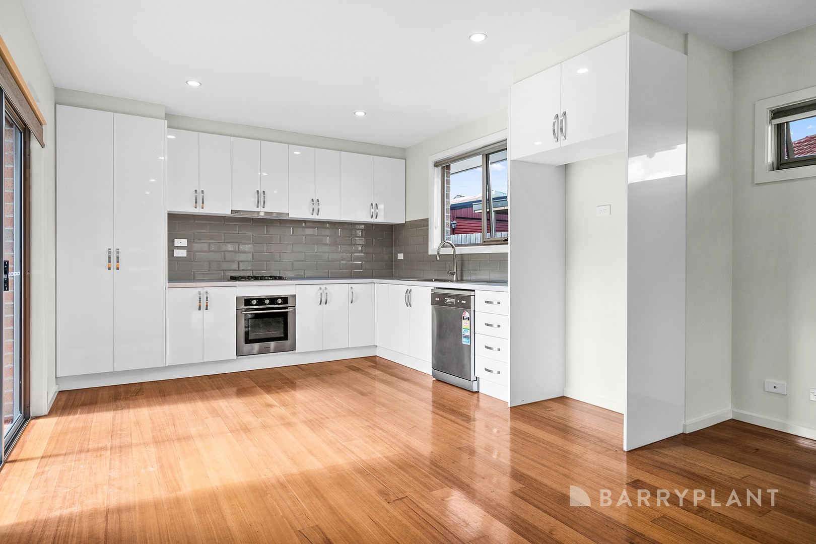 1/254 Hilton Street, Glenroy, VIC 3046 - Thumbnail 2 - 19/02/2024