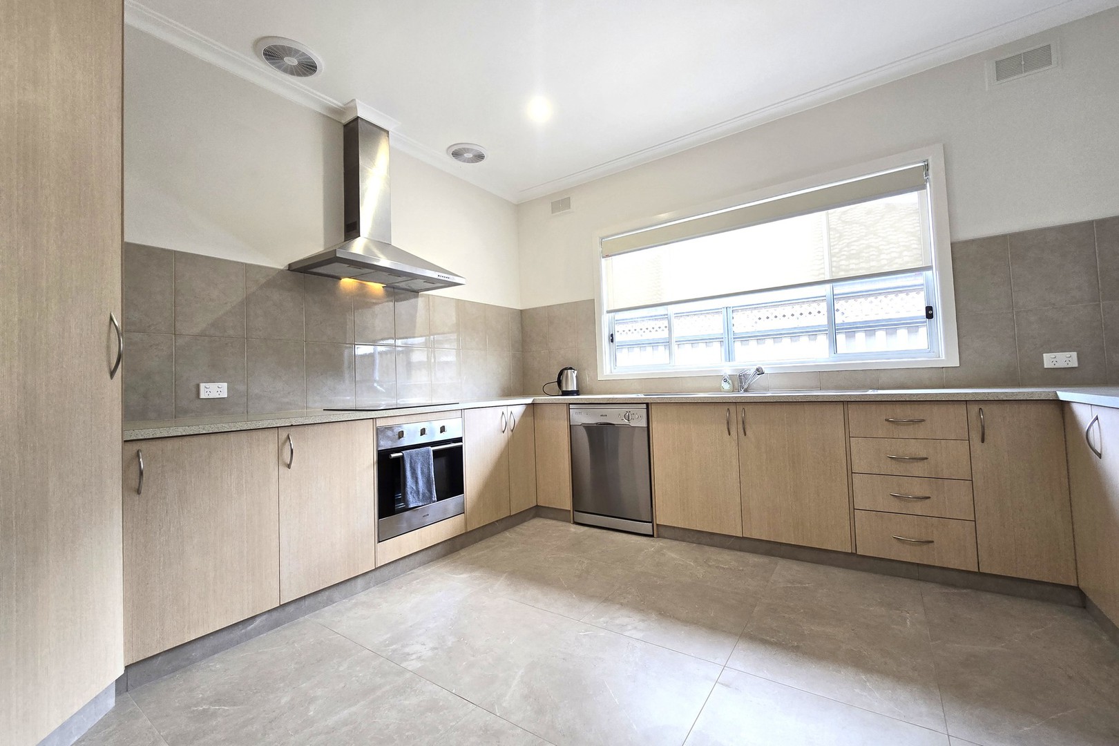 1/26 Glendenning Street, St Albans, VIC 3021, St Albans - Thumbnail 5