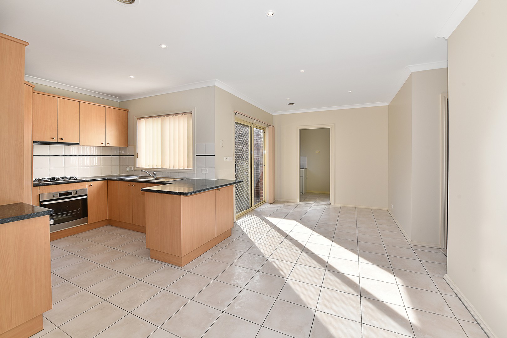 1/26 Kelsby Street, Reservoir, VIC 3073, Reservoir - Thumbnail 3