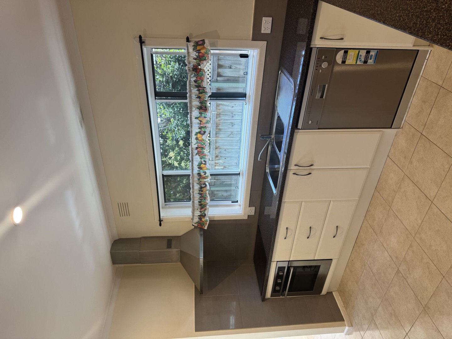 1/27 Dahmen St, Carrum, VIC 3197 - Thumbnail 2 - 14/02/2025