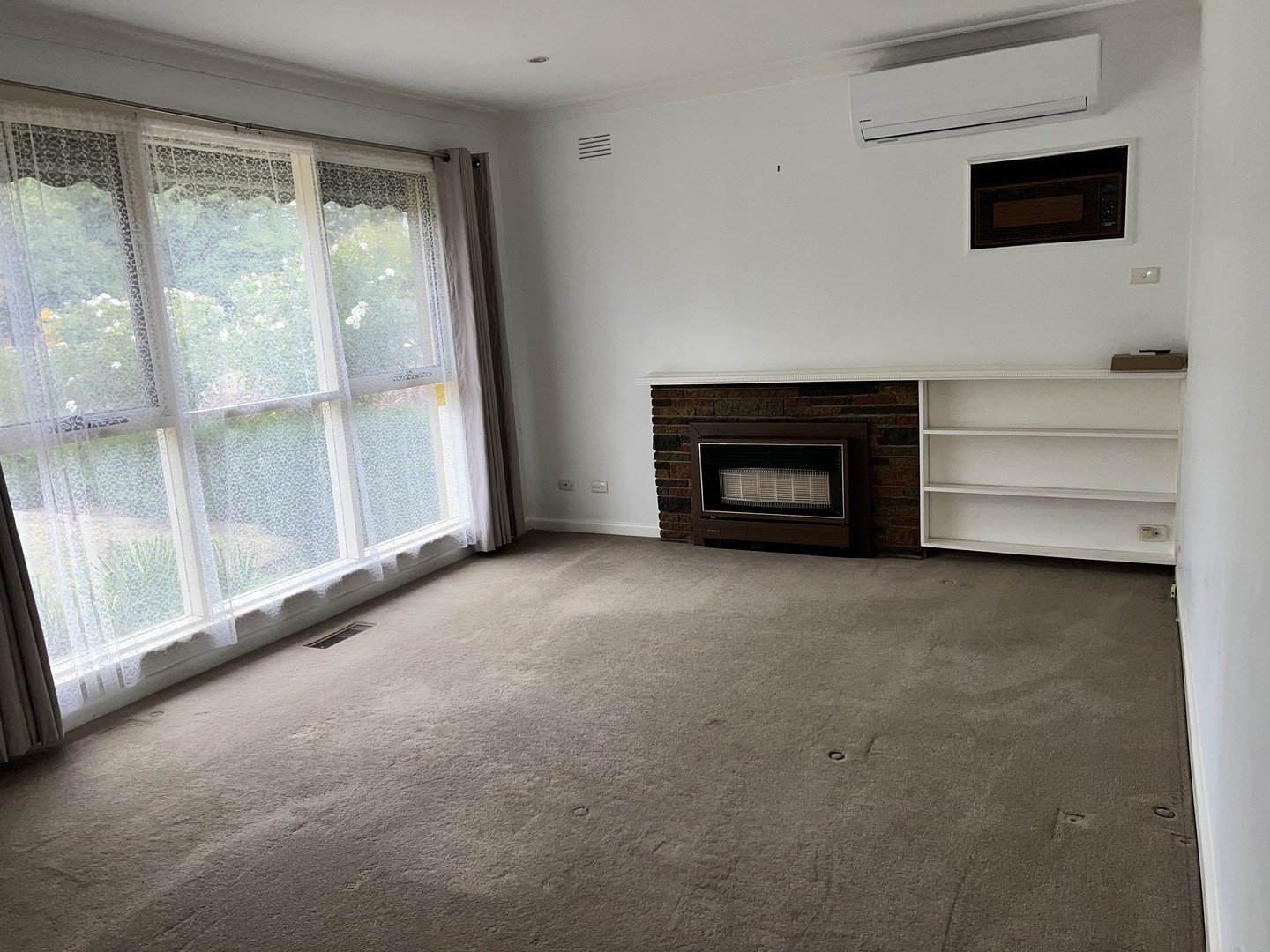 1/27 Iris Crescent, Boronia, VIC 3155 - Thumbnail 1 - 24/03/2025